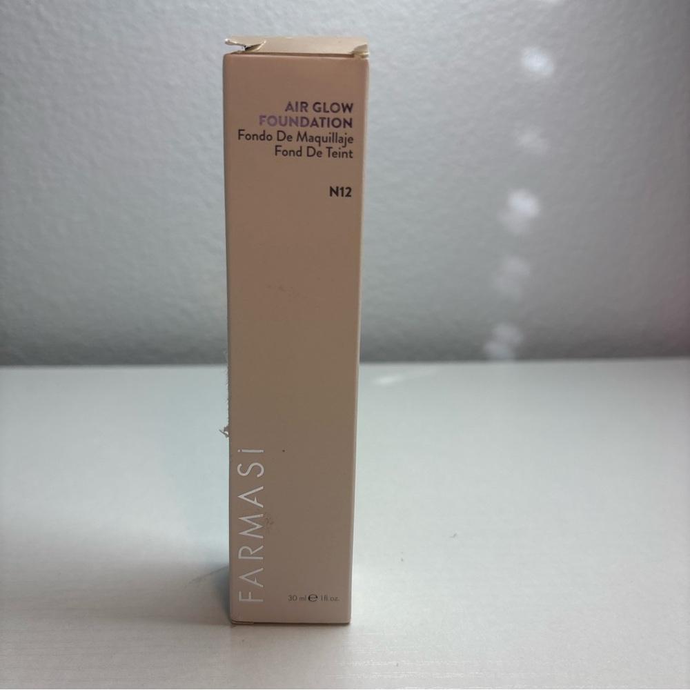 Farmasi Air Glow Foundation N12 30ml NIB